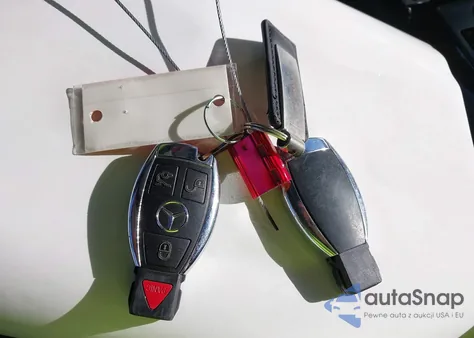 2013 Mercedes-Benz C 300 Sport 4Matic from USA, damaged, VIN WDDGF8AB4DR241322